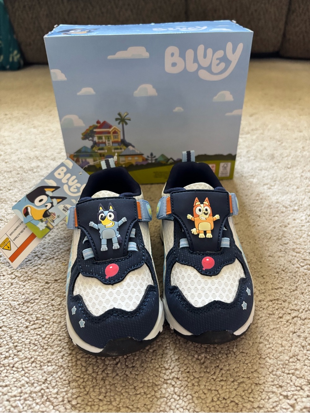 Bluey Kids Light Up Sneakers with Bluey and Bingo